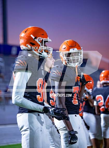 Thumbnail 3 in FR: Grand Oaks (blue) vs Katy Freeman photogallery.