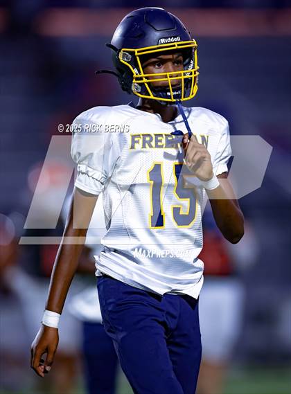 Thumbnail 2 in FR: Grand Oaks (blue) vs Katy Freeman photogallery.