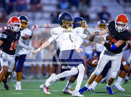 Thumbnail 3 in FR: Grand Oaks (blue) vs Katy Freeman photogallery.