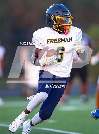Thumbnail 1 in FR: Grand Oaks (blue) vs Katy Freeman photogallery.
