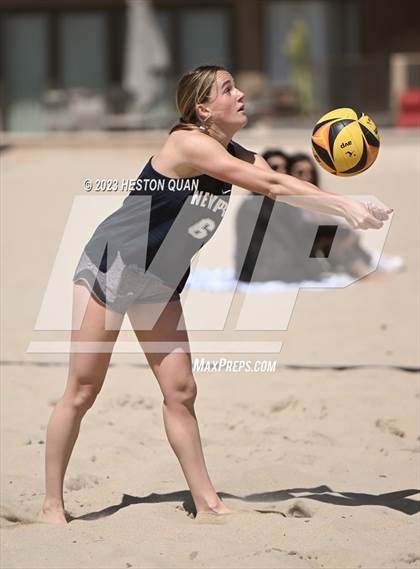 Thumbnail 3 in Wave League Finals - Newport Harbor photogallery.