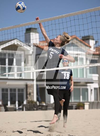 Thumbnail 3 in Wave League Finals - Newport Harbor photogallery.