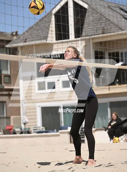 Thumbnail 3 in Wave League Finals - Newport Harbor photogallery.