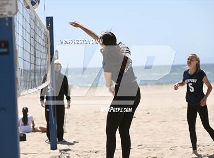 Thumbnail 2 in Wave League Finals - Newport Harbor photogallery.