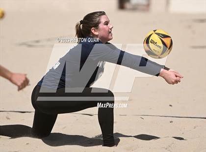 Thumbnail 3 in Wave League Finals - Newport Harbor photogallery.