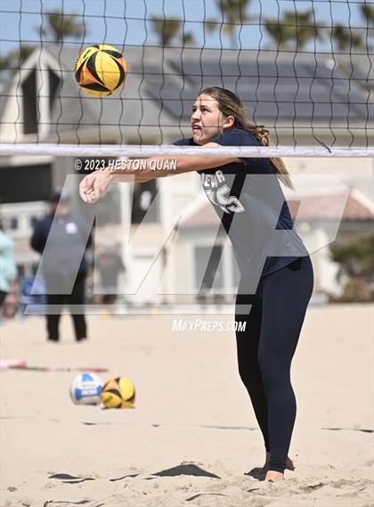 Thumbnail 3 in Wave League Finals - Newport Harbor photogallery.