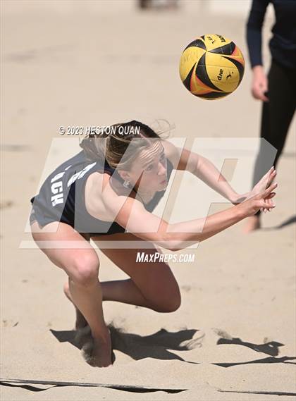 Thumbnail 1 in Wave League Finals - Newport Harbor photogallery.