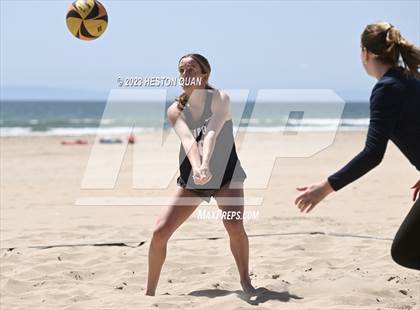 Thumbnail 1 in Wave League Finals - Newport Harbor photogallery.