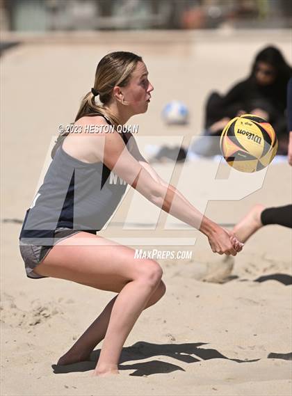 Thumbnail 1 in Wave League Finals - Newport Harbor photogallery.