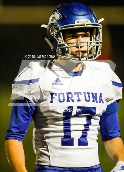 Thumbnail 1 in Fortuna @ Moreau Catholic (CIFNCS D4 Championship) photogallery.