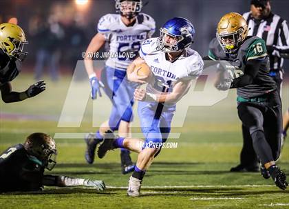 Thumbnail 2 in Fortuna @ Moreau Catholic (CIFNCS D4 Championship) photogallery.