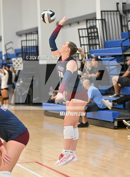 Thumbnail 1 in Perry vs. South Medford (Nike TOC Southwest) photogallery.