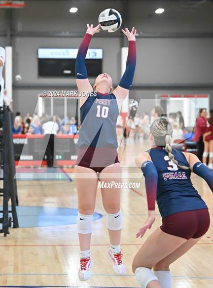 Thumbnail 1 in Perry vs. South Medford (Nike TOC Southwest) photogallery.