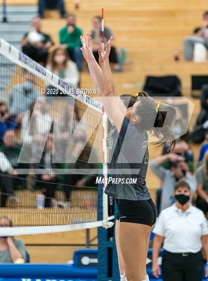 Thumbnail 2 in Hamilton Southeastern vs Westfield (IHSAA 4A Sectional Semifinal) photogallery.