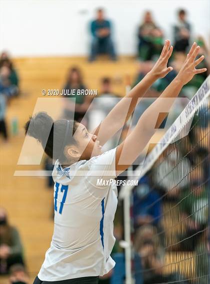 Thumbnail 2 in Hamilton Southeastern vs Westfield (IHSAA 4A Sectional Semifinal) photogallery.