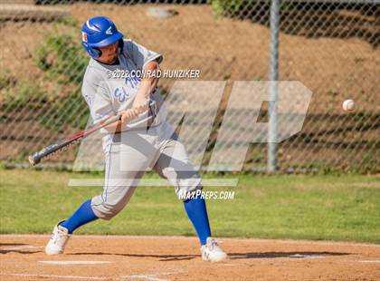 Thumbnail 2 in El Monte @ Marshall photogallery.