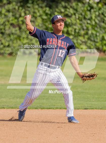 Thumbnail 1 in El Monte @ Marshall photogallery.