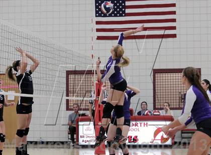 Thumbnail 2 in West Shamokin vs. Our Lady of the Sacred Heart (WPIAL - Class A Quartertfinal) photogallery.