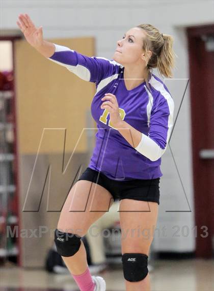 Thumbnail 3 in West Shamokin vs. Our Lady of the Sacred Heart (WPIAL - Class A Quartertfinal) photogallery.