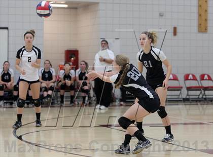 Thumbnail 2 in West Shamokin vs. Our Lady of the Sacred Heart (WPIAL - Class A Quartertfinal) photogallery.