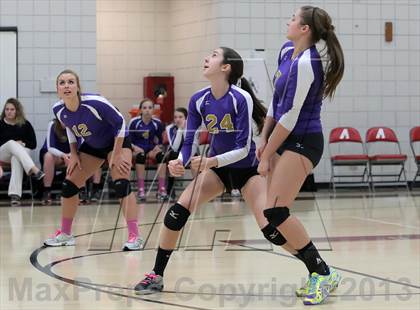 Thumbnail 2 in West Shamokin vs. Our Lady of the Sacred Heart (WPIAL - Class A Quartertfinal) photogallery.