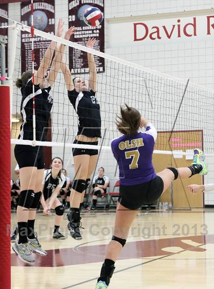 Thumbnail 1 in West Shamokin vs. Our Lady of the Sacred Heart (WPIAL - Class A Quartertfinal) photogallery.