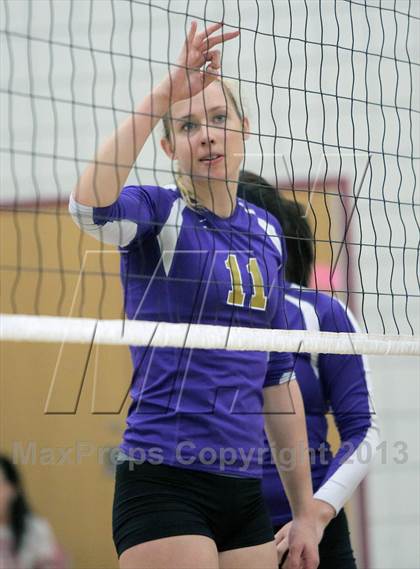 Thumbnail 2 in West Shamokin vs. Our Lady of the Sacred Heart (WPIAL - Class A Quartertfinal) photogallery.