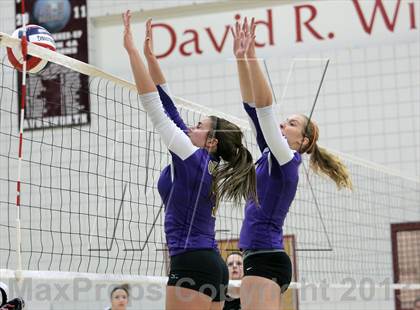 Thumbnail 2 in West Shamokin vs. Our Lady of the Sacred Heart (WPIAL - Class A Quartertfinal) photogallery.