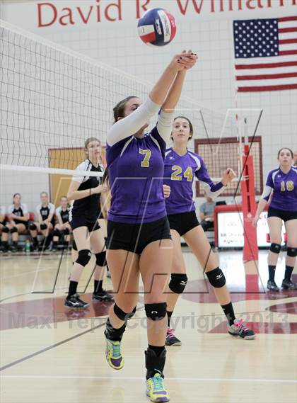 Thumbnail 3 in West Shamokin vs. Our Lady of the Sacred Heart (WPIAL - Class A Quartertfinal) photogallery.