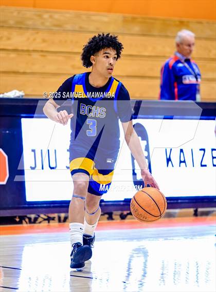 Thumbnail 2 in Palisades vs Bakersfield Christian (2025 MLK Day Showdown) photogallery.