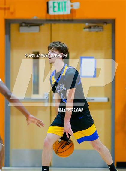 Thumbnail 2 in Palisades vs Bakersfield Christian (2025 MLK Day Showdown) photogallery.