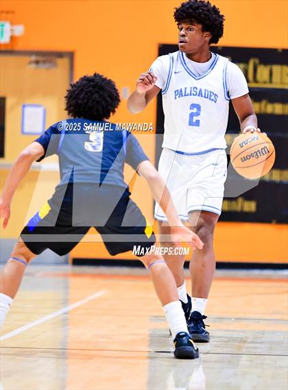 Thumbnail 1 in Palisades vs Bakersfield Christian (2025 MLK Day Showdown) photogallery.