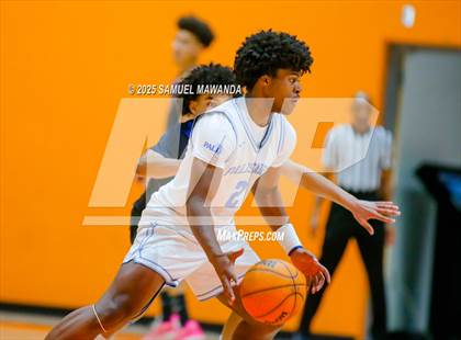 Thumbnail 1 in Palisades vs Bakersfield Christian (2025 MLK Day Showdown) photogallery.