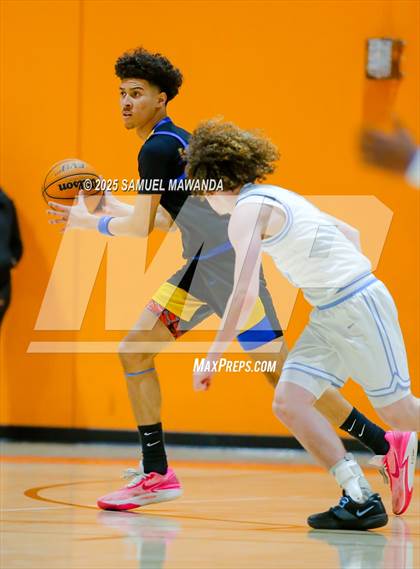 Thumbnail 2 in Palisades vs Bakersfield Christian (2025 MLK Day Showdown) photogallery.