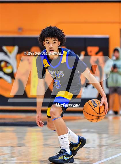 Thumbnail 1 in Palisades vs Bakersfield Christian (2025 MLK Day Showdown) photogallery.