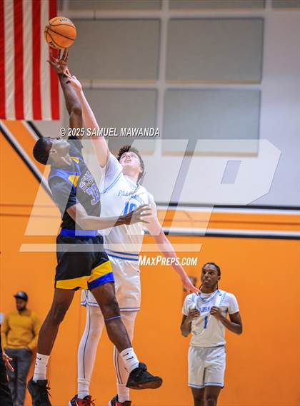 Thumbnail 3 in Palisades vs Bakersfield Christian (2025 MLK Day Showdown) photogallery.