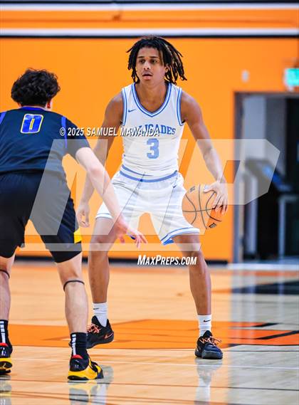 Thumbnail 1 in Palisades vs Bakersfield Christian (2025 MLK Day Showdown) photogallery.