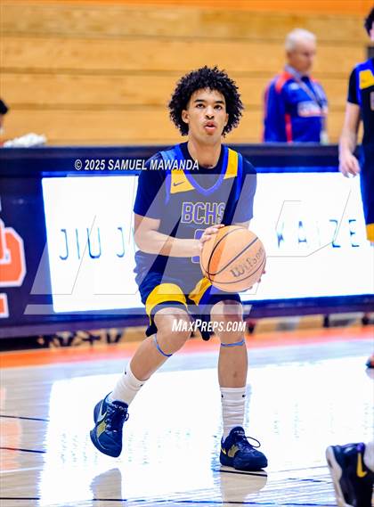 Thumbnail 3 in Palisades vs Bakersfield Christian (2025 MLK Day Showdown) photogallery.
