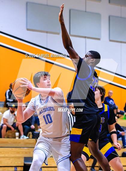Thumbnail 2 in Palisades vs Bakersfield Christian (2025 MLK Day Showdown) photogallery.