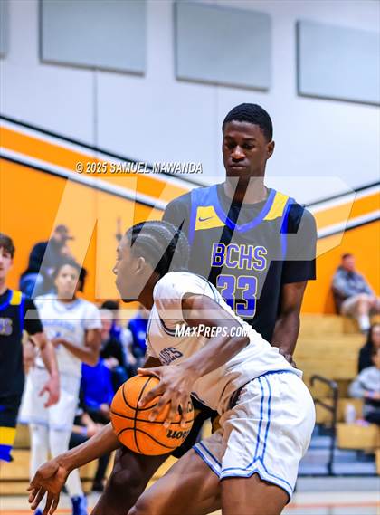 Thumbnail 2 in Palisades vs Bakersfield Christian (2025 MLK Day Showdown) photogallery.
