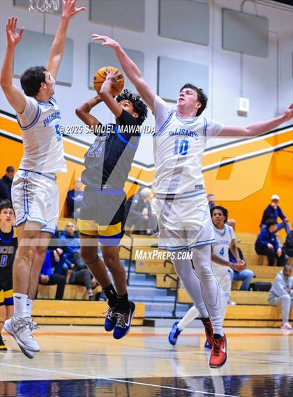 Thumbnail 3 in Palisades vs Bakersfield Christian (2025 MLK Day Showdown) photogallery.