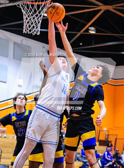 Thumbnail 3 in Palisades vs Bakersfield Christian (2025 MLK Day Showdown) photogallery.