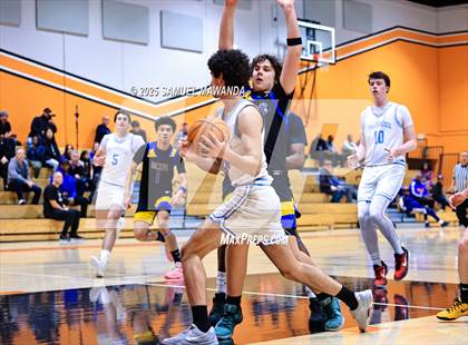 Thumbnail 2 in Palisades vs Bakersfield Christian (2025 MLK Day Showdown) photogallery.