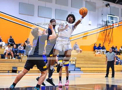 Thumbnail 2 in Palisades vs Bakersfield Christian (2025 MLK Day Showdown) photogallery.