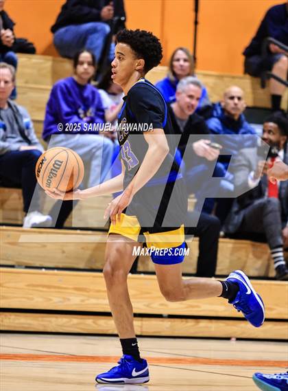 Thumbnail 1 in Palisades vs Bakersfield Christian (2025 MLK Day Showdown) photogallery.