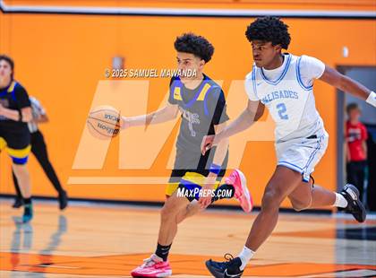 Thumbnail 3 in Palisades vs Bakersfield Christian (2025 MLK Day Showdown) photogallery.