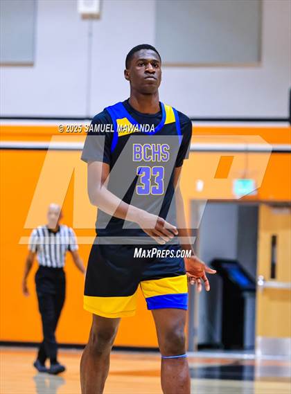 Thumbnail 2 in Palisades vs Bakersfield Christian (2025 MLK Day Showdown) photogallery.