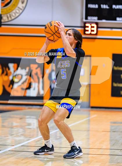 Thumbnail 2 in Palisades vs Bakersfield Christian (2025 MLK Day Showdown) photogallery.