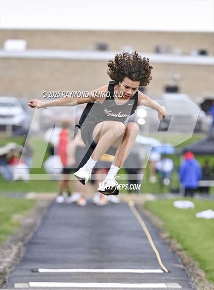 Thumbnail 2 in Delta @ Wapahani (Long Jump) photogallery.