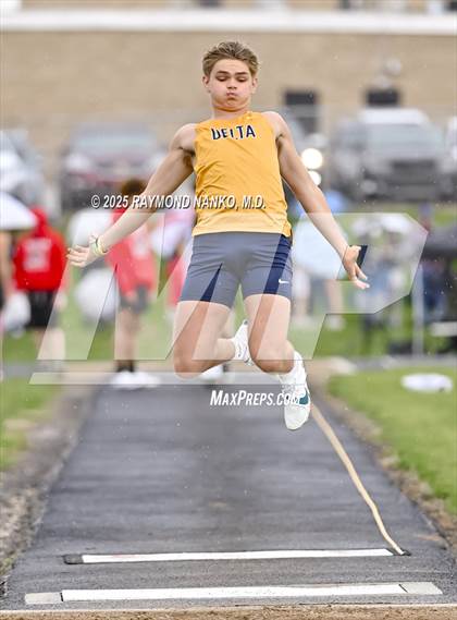 Thumbnail 1 in Delta @ Wapahani (Long Jump) photogallery.